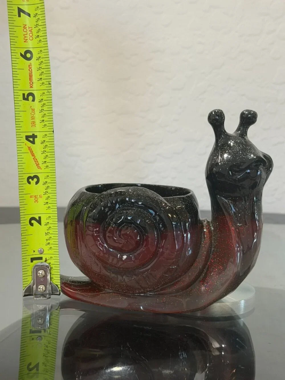Handmade Epoxy Resin Snail Figurine – Unique Decorative Piece